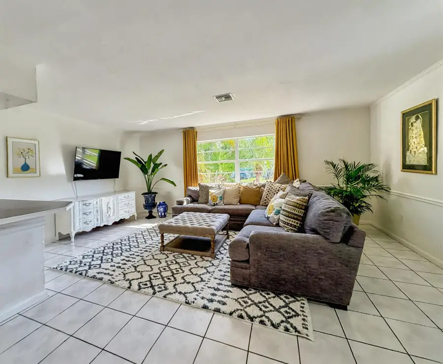 8911 SW 197th Street, Cutler Bay, FL 33157 - Image #3