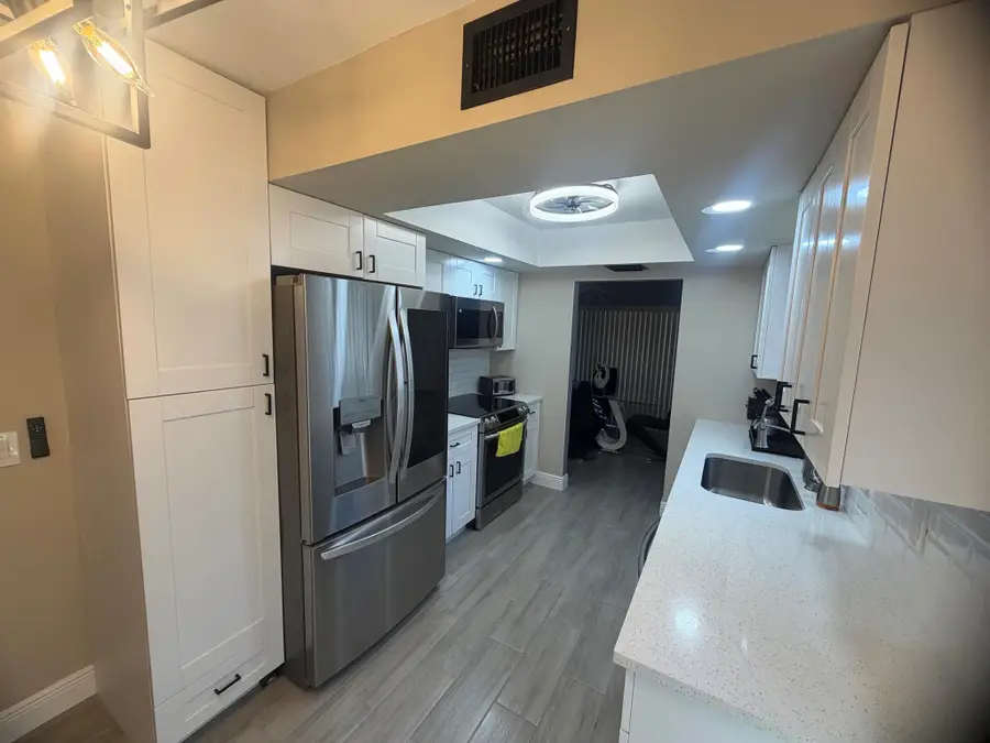 6313 Tall Cypress Circle, Greenacres, FL 33463 - Image #2