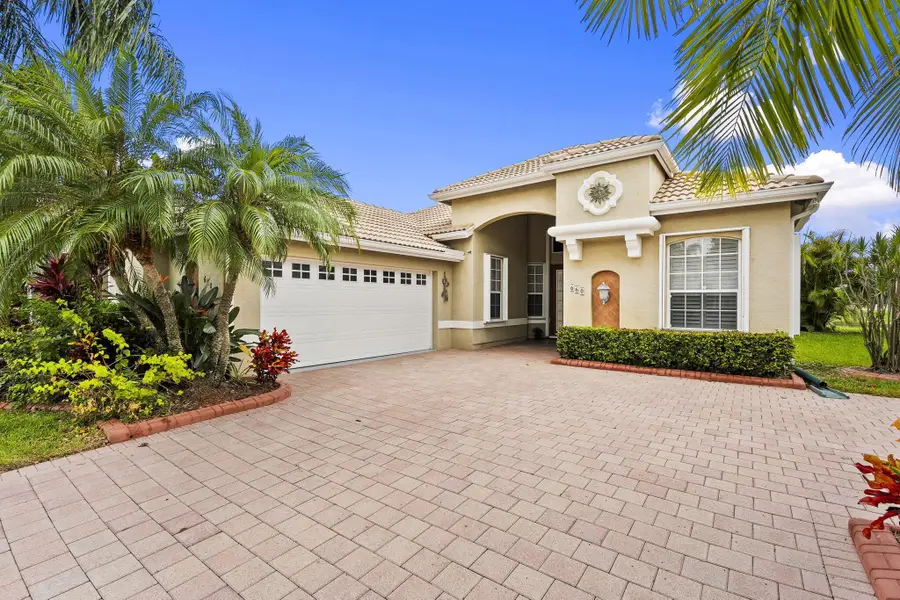 660 SW Lake Charles Circle, Port Saint Lucie, FL 34986 - Image #3