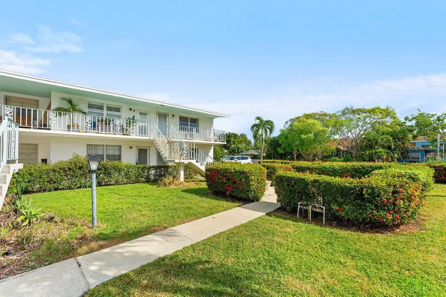 401 N J Street #12, Lake Worth Beach, FL 33460 - Image #3