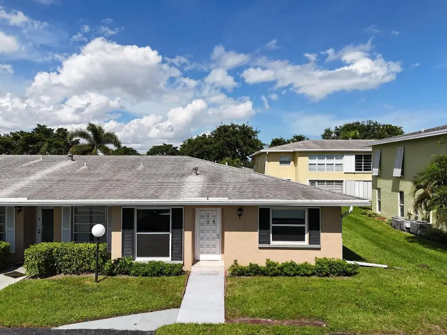 2521 Red Hibiscus Blvd #32-D, Delray Beach, FL 33445 - Image #2
