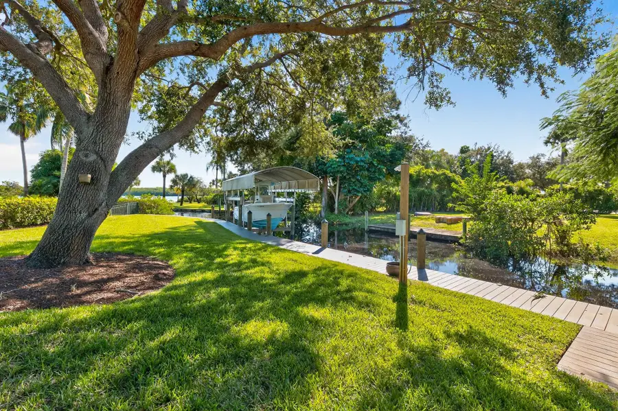 802 SE Portage Avenue, Port Saint Lucie, FL 34984 - Image #3