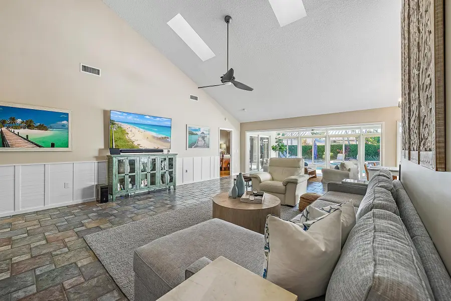 138 Cape Pointe Circle, Jupiter, FL 33477 - Image #2