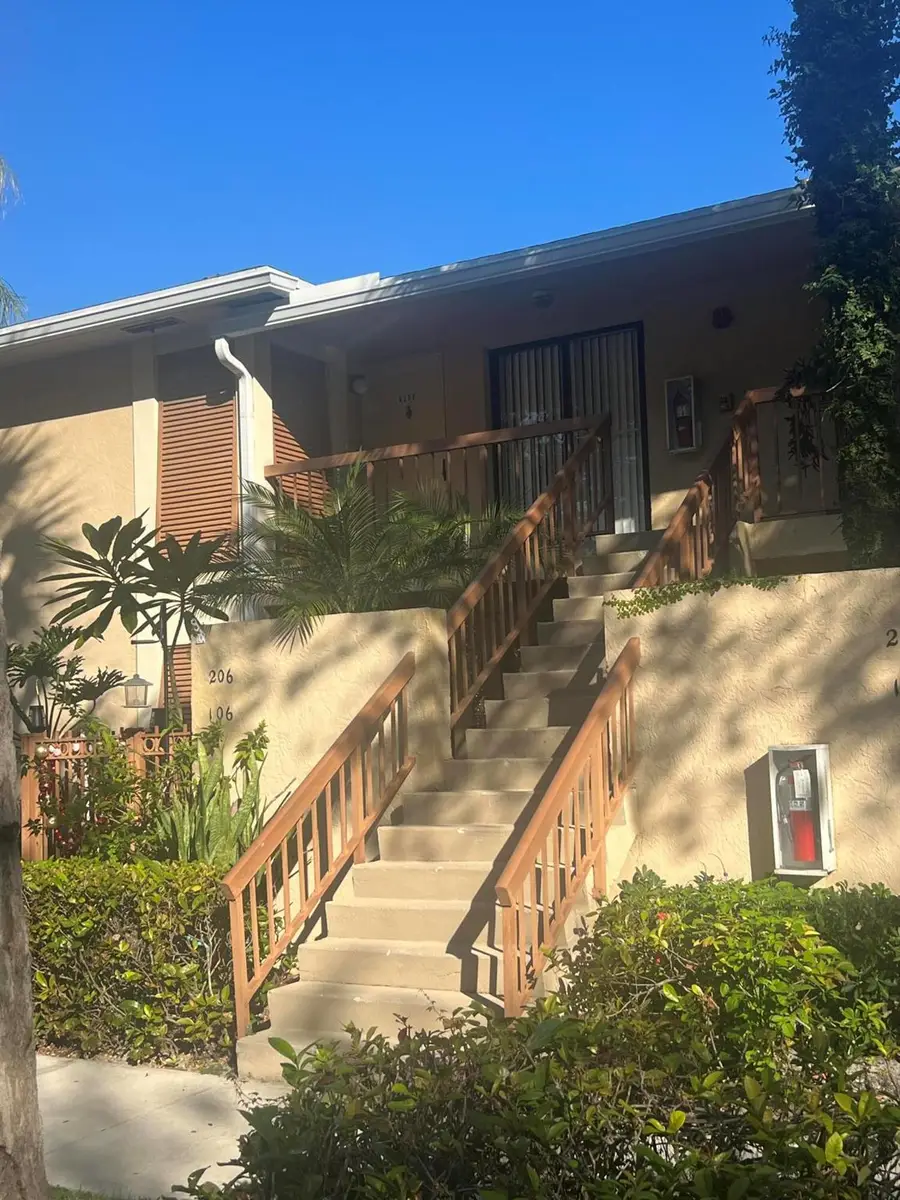 3939 NE 5th Avenue #B206, Boca Raton, FL 33431 - Image #3