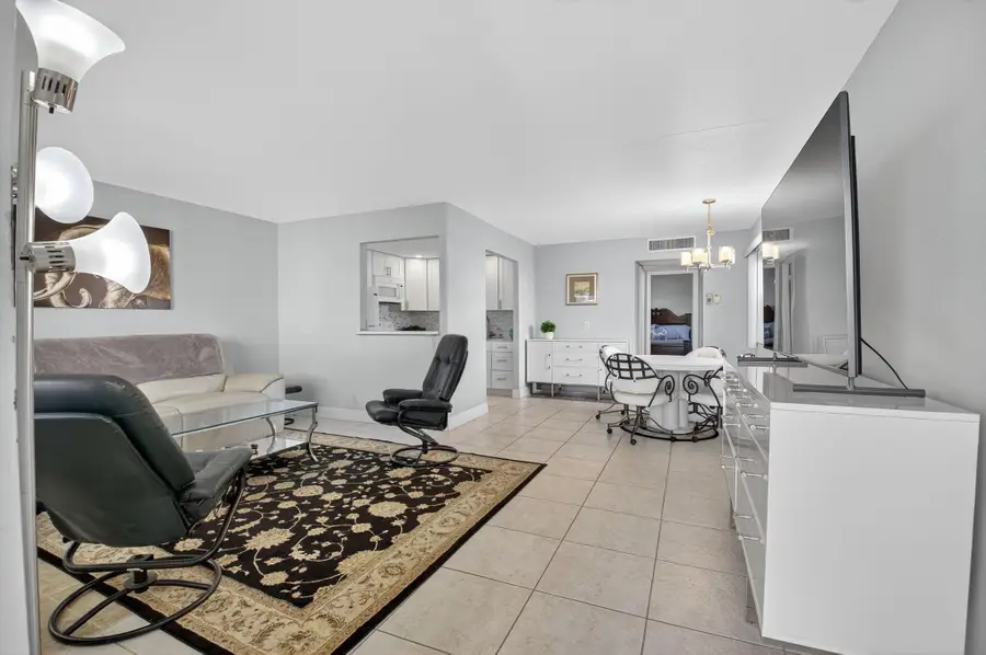 Address Withheld By Seller, Delray Beach, FL 33446 - Image #3