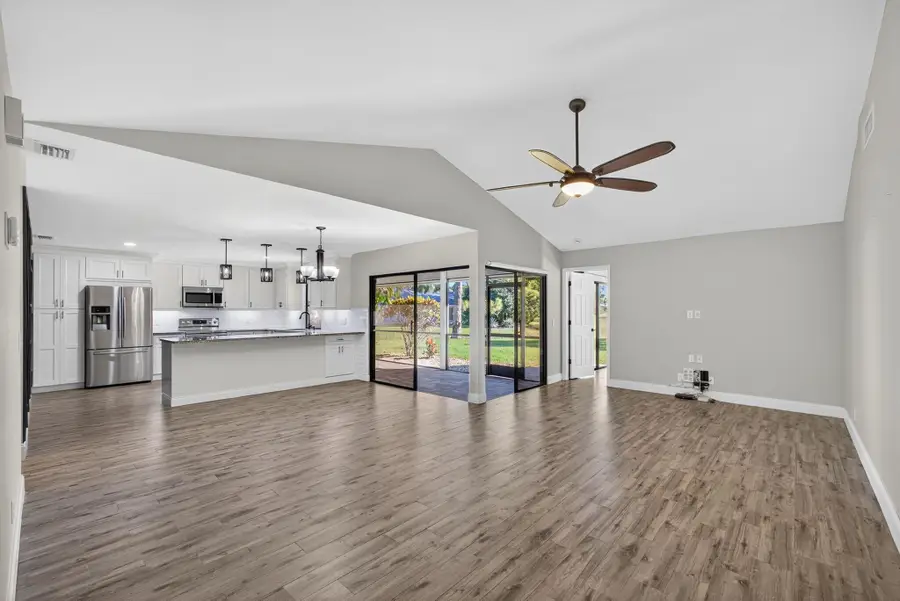 13302 Touchstone Place, Palm Beach Gardens, FL 33418 - Image #3