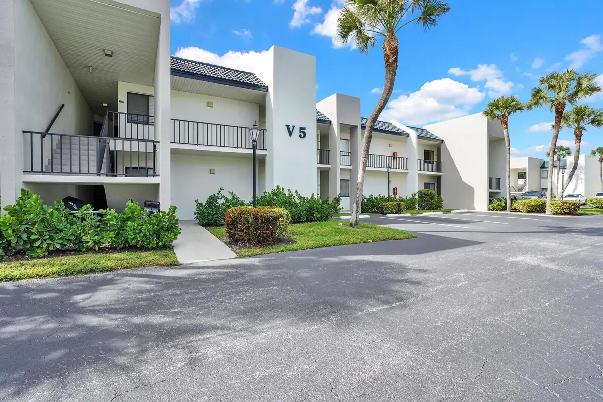 1605 S Us Highway 1 #202v5, Jupiter, FL 33477 - Image #1
