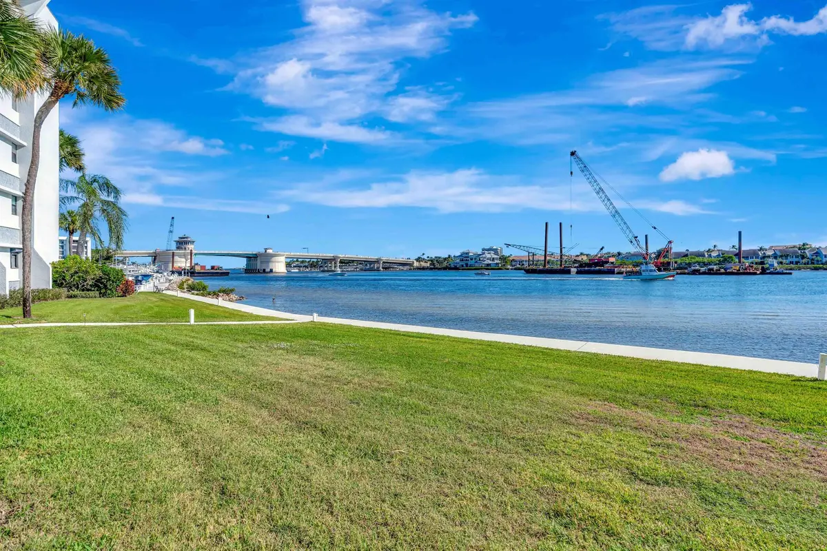 1542 Jupiter Cove Drive #104, Jupiter, FL 33469 - Image #1