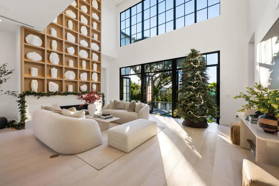 12385 Coconut Row Road, Palm Beach Gardens, FL 33410 - Image #3