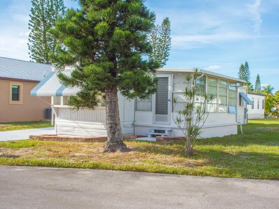 10 Desoto Lane, Port Saint Lucie, FL 34952 - Image #3