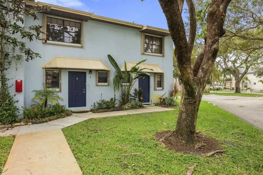 406 N Cypress Drive #2, Tequesta, FL 33469 - Image #2