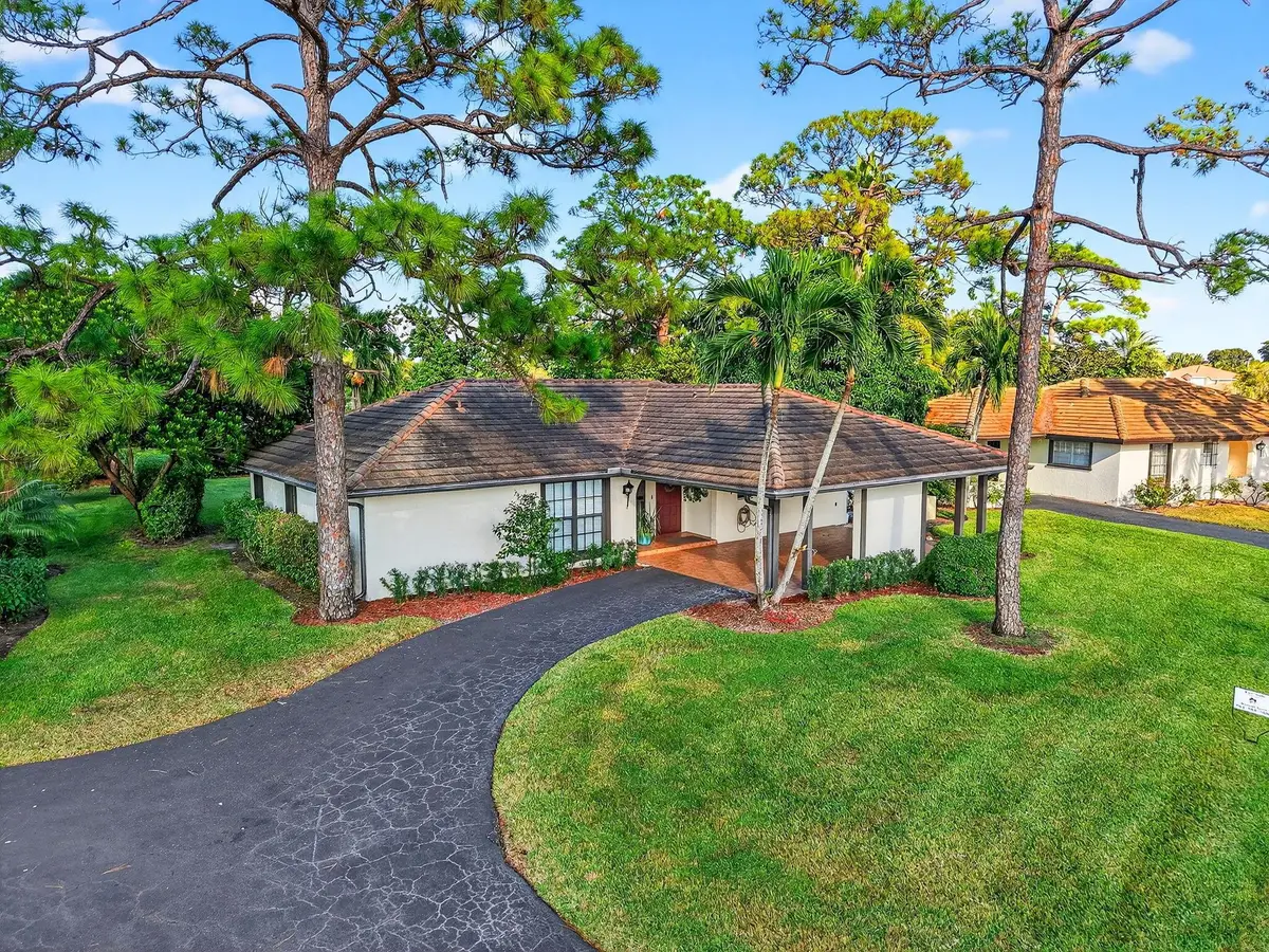 435 Pine Villa Drive, Atlantis, FL 33462 - Image #1