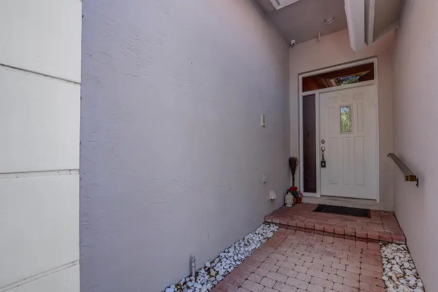 8241 Heritage Club Drive, West Palm Beach, FL 33412 - Image #2