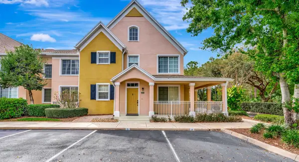 1561 SE Pomeroy Street, Stuart, FL 34997