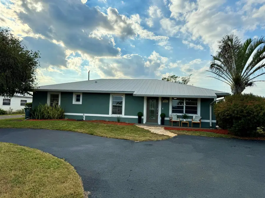 1240 Stillwell Road, Belle Glade, FL 33430 - Image #2