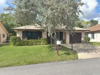 6335 Tall Cypress Circle, Greenacres, FL 33463