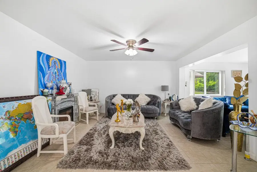 6335 Tall Cypress Circle, Greenacres, FL 33463 - Image #3