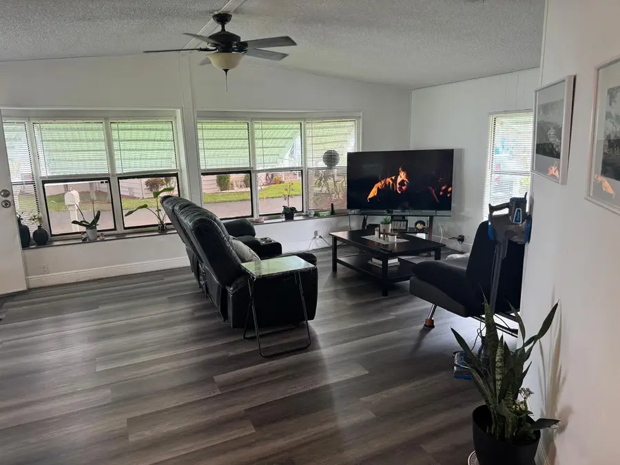 6059 Palm Harbor Drive Se #6059, Lantana, FL 33462 - Image #3