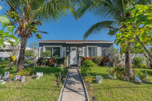 5320 Parker Avenue, West Palm Beach, FL 33405