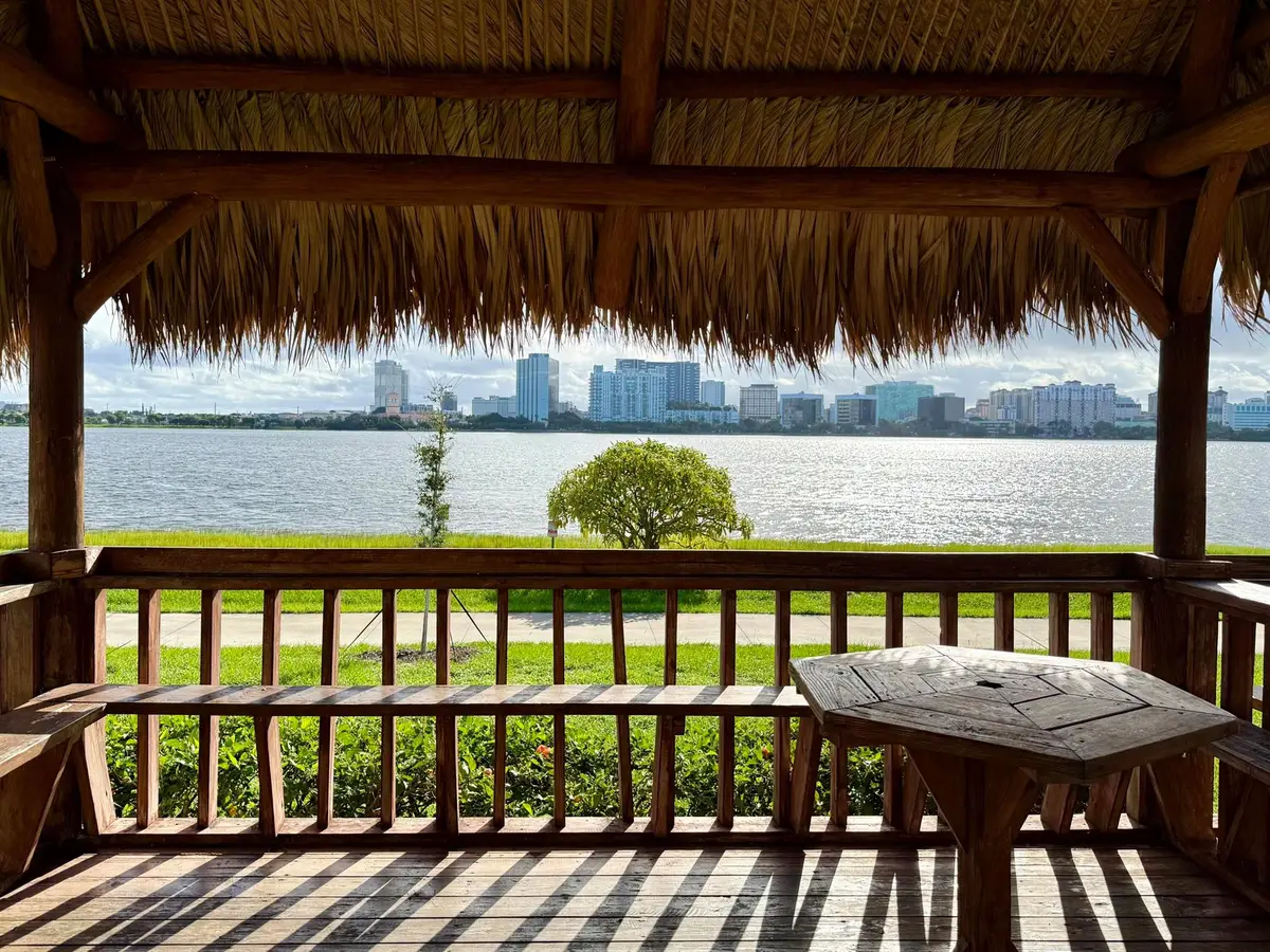 752 Executive Center Drive #112, West Palm Beach, FL 33401 - Image #1