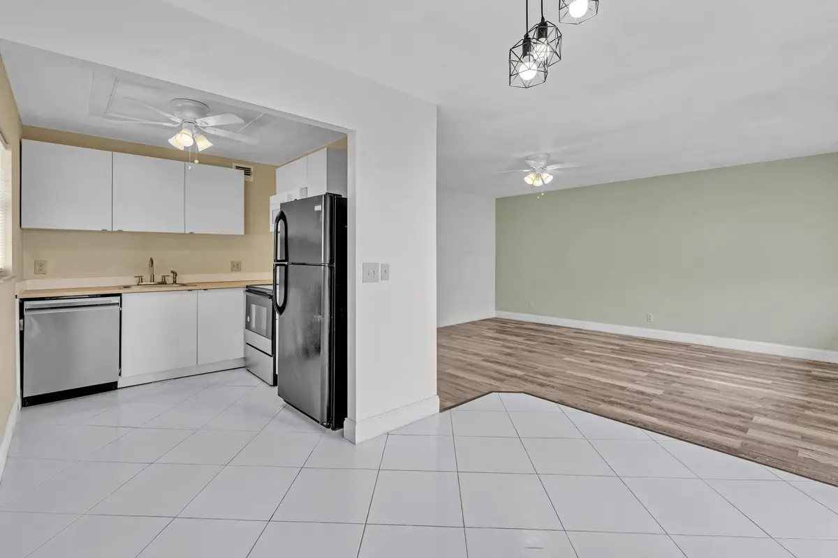 365 Flanders #H, Delray Beach, FL 33484 - Image #1