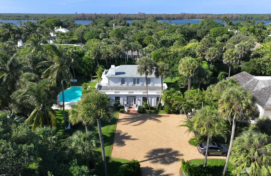 128 S Beach Road, Jupiter Island, FL 33455 - Image #2