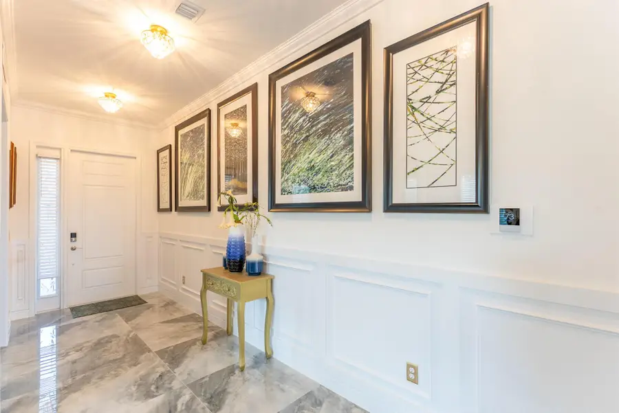 984 Sterling Pine Place, Loxahatchee, FL 33470 - Image #2