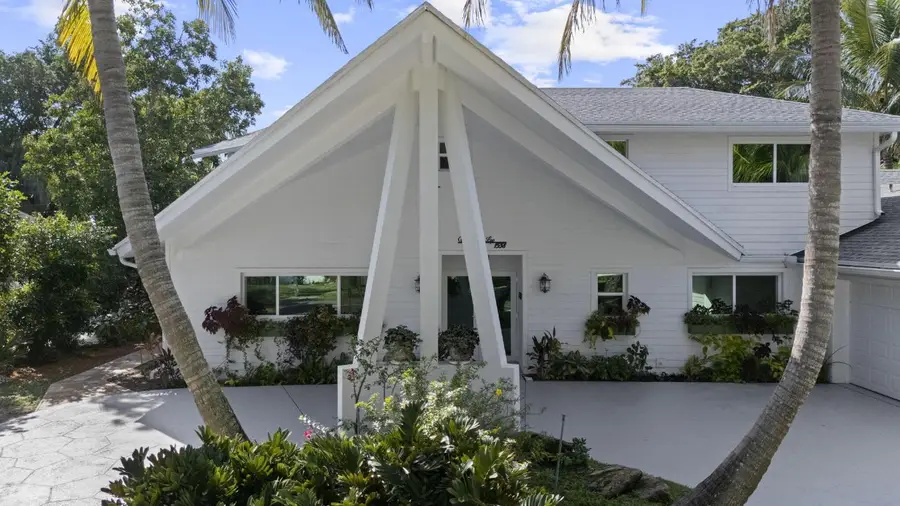 1538 39th Street, West Palm Beach, FL 33407 - Image #2