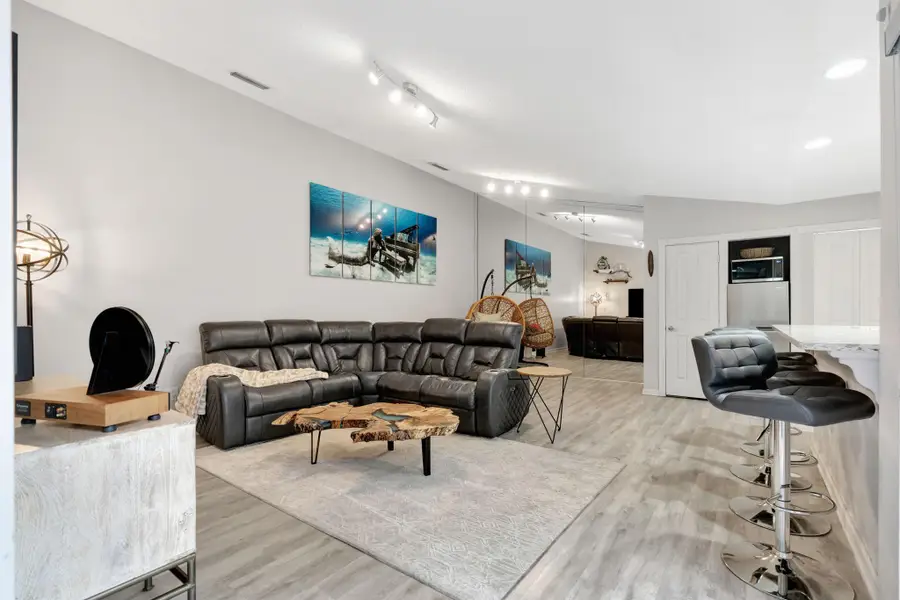 4904 Lake Catherine Drive, Palm Beach Gardens, FL 33403 - Image #2