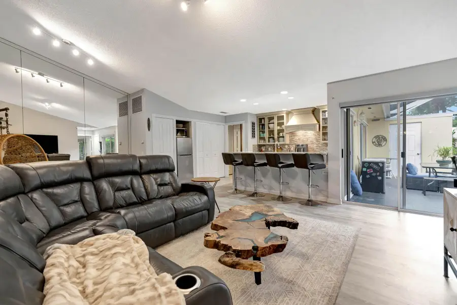 4904 Lake Catherine Drive, Palm Beach Gardens, FL 33403 - Image #3