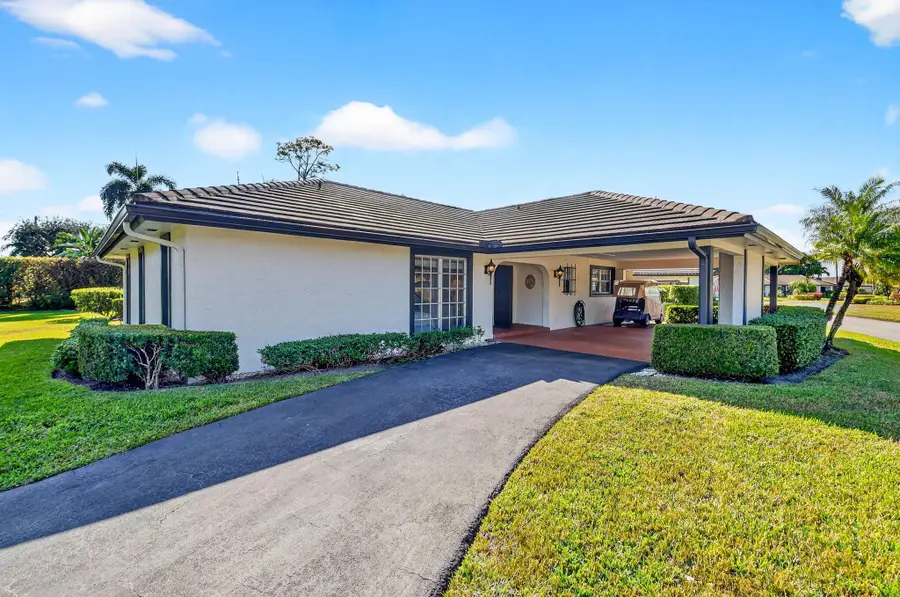 440 Pine Villa Drive, Atlantis, FL 33462 - Image #3