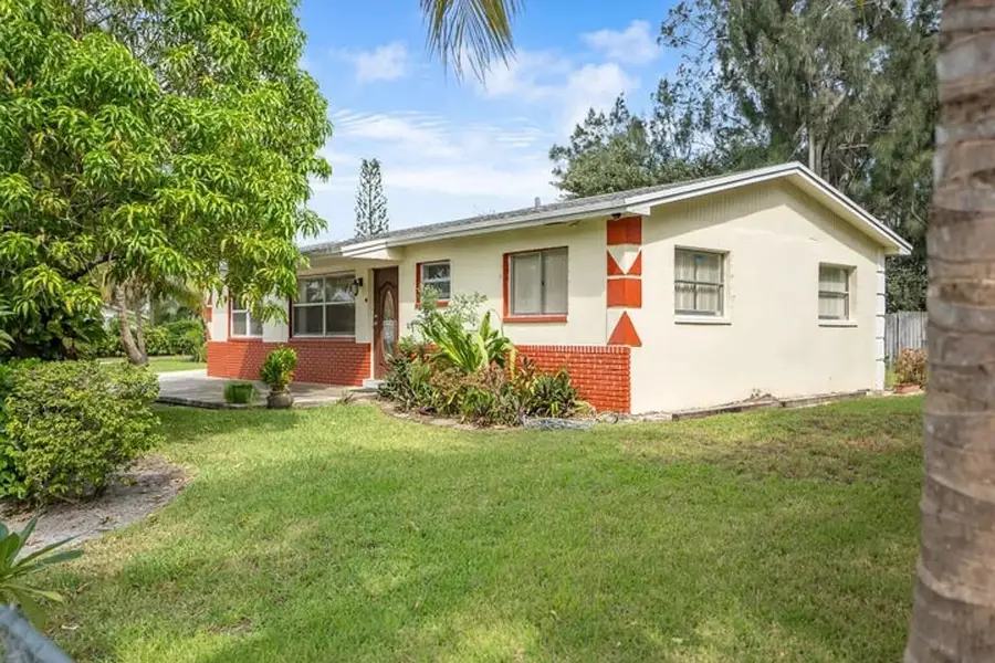 1498 NW 1st Street, Boynton Beach, FL 33435 - Image #2