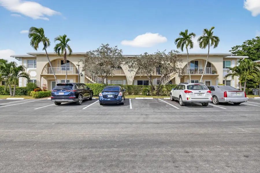 13757 Flora Place #G, Delray Beach, FL 33484 - Image #2