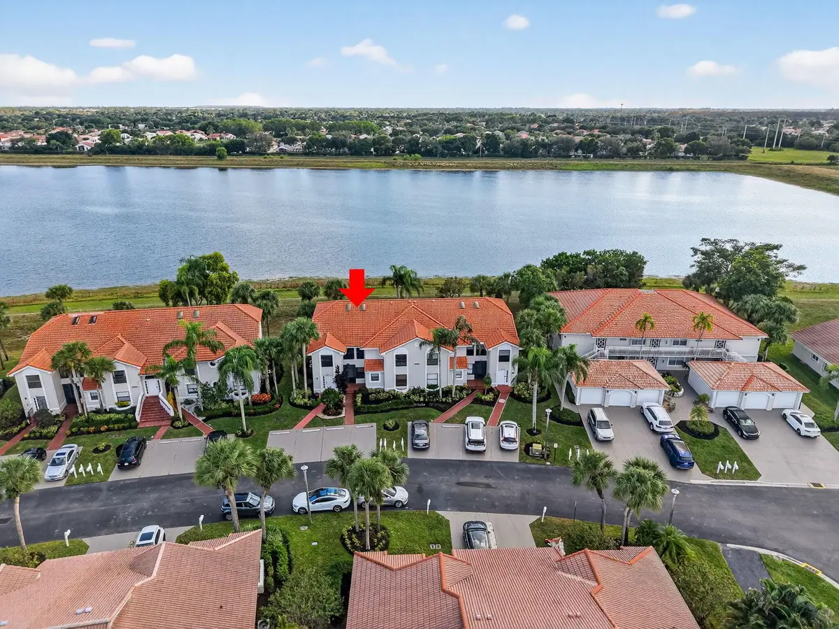 10920 Lakemore Lane #201, Boca Raton, FL 33498 - Image #1