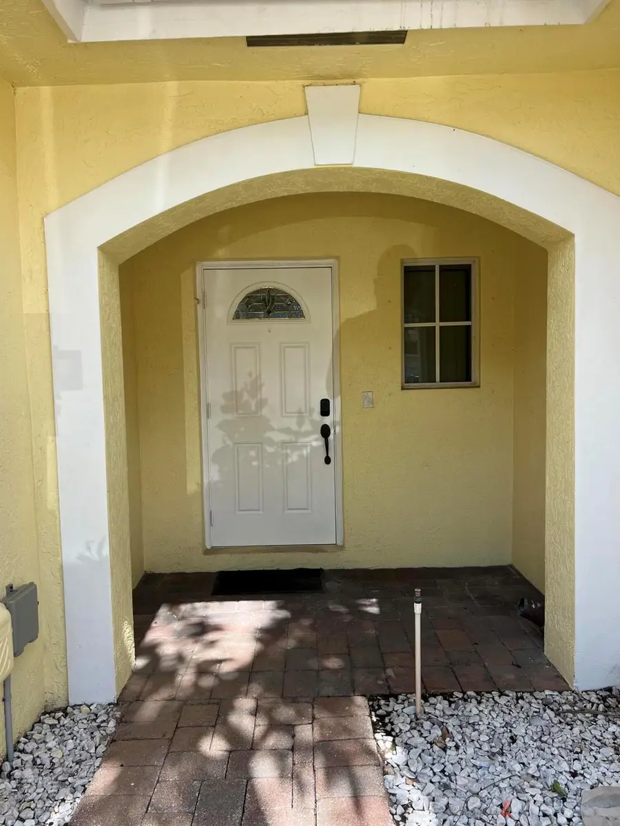 1190 Imperial Lake Road, West Palm Beach, FL 33413 - Image #2