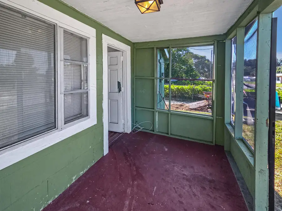 518 N 15th Street, Fort Pierce, FL 34950 - Image #2