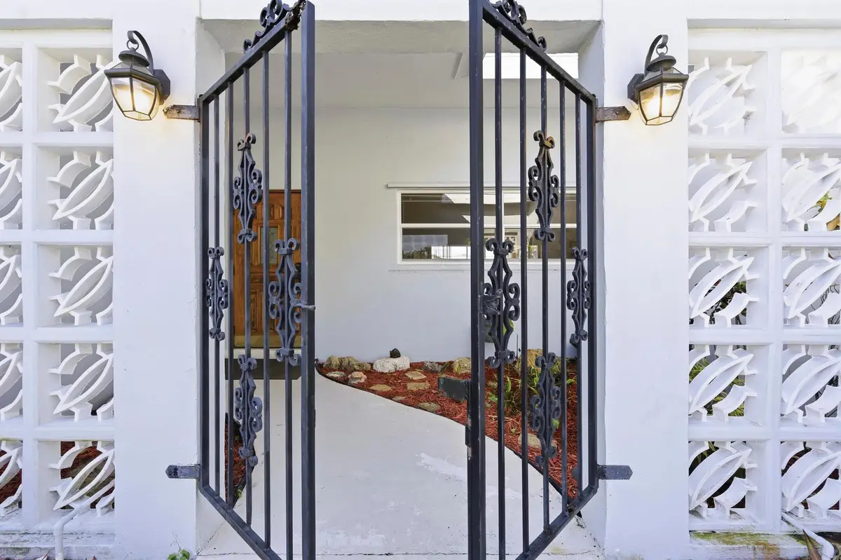 3840 Buttercup Circle N, Palm Beach Gardens, FL 33410 - Image #1