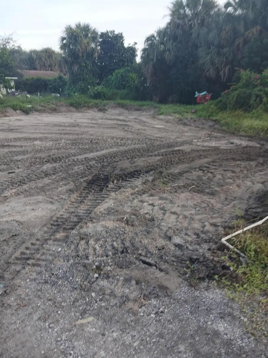 9426 Sunrise Drive, West Palm Beach, FL 33403 - Image #3