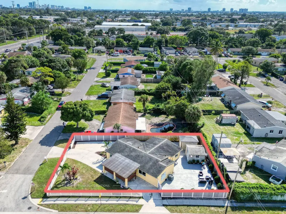 5713 Briarwood Street, Mangonia Park, FL 33407 - Image #1