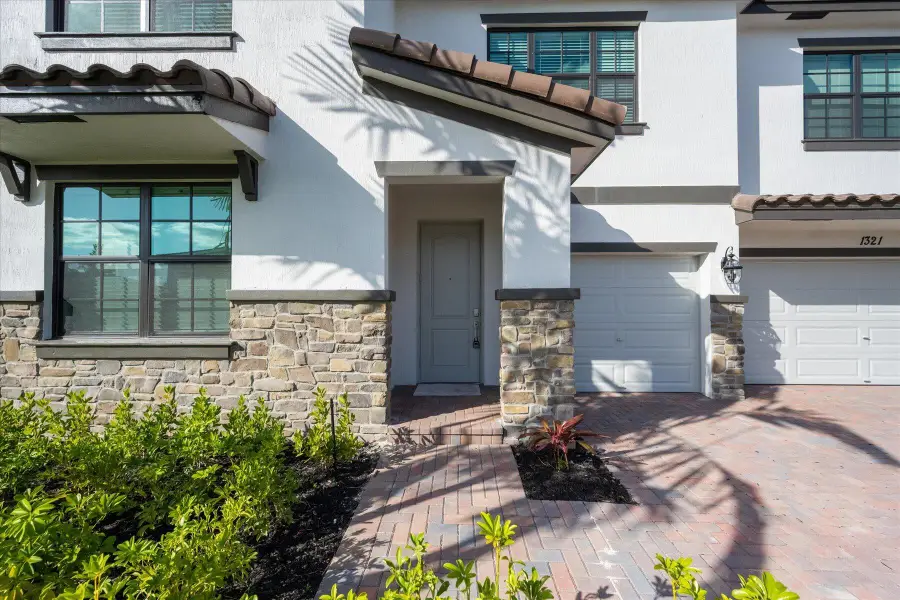 1321 Whitcombe Drive, Royal Palm Beach, FL 33411 - Image #2