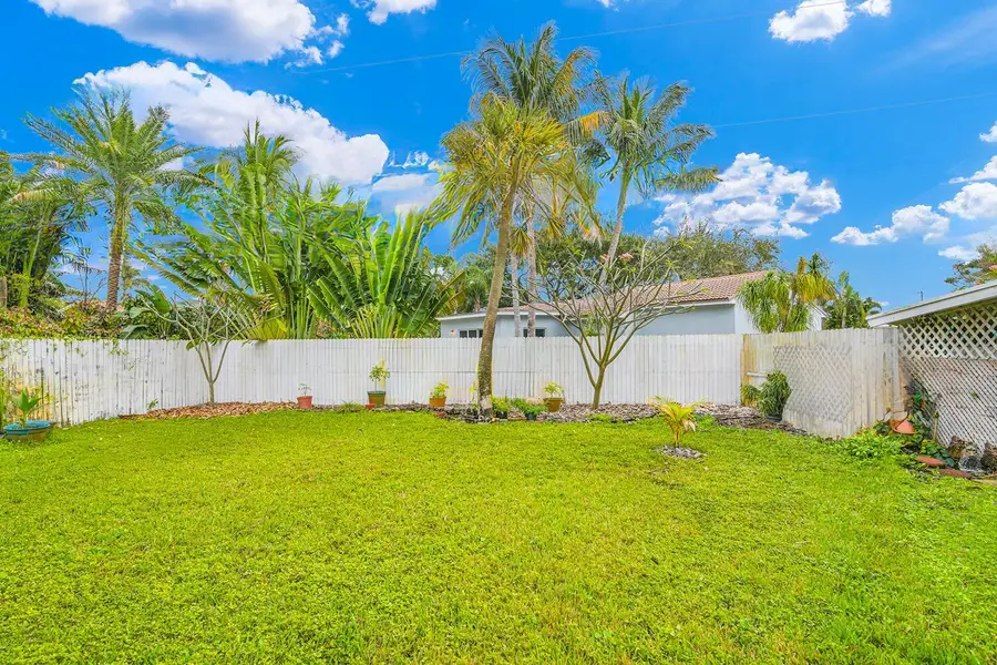 3203 Palm Drive, Delray Beach, FL 33483 - Image #2