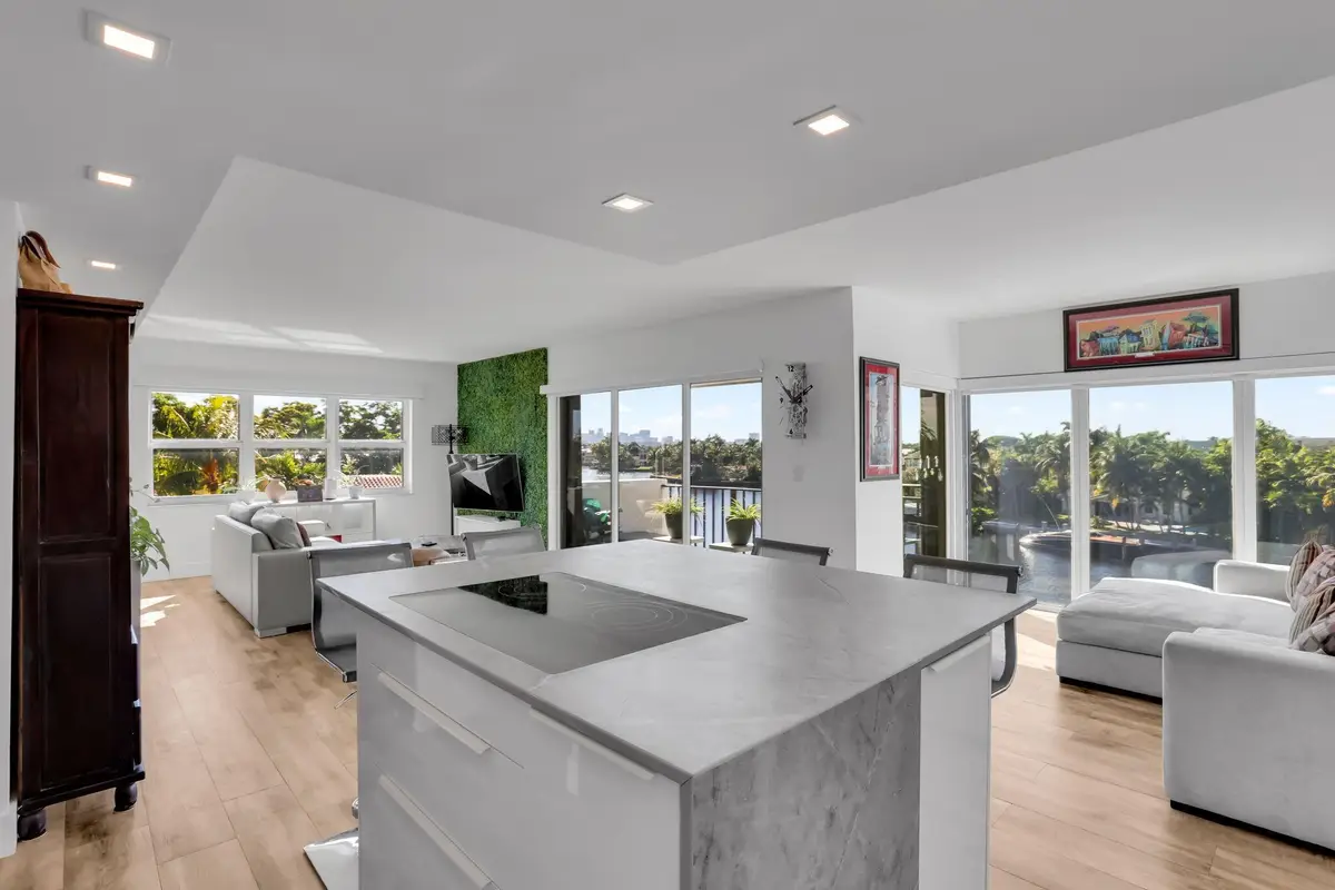 1839 Middle River Drive #303, Fort Lauderdale, FL 33305 - Image #1