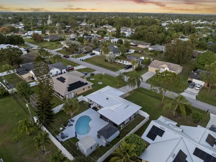 1658 SW Gemini Lane, Port Saint Lucie, FL 34984 - Image #2