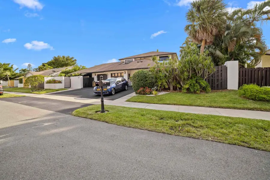 232 SW 28th Avenue, Delray Beach, FL 33445 - Image #2