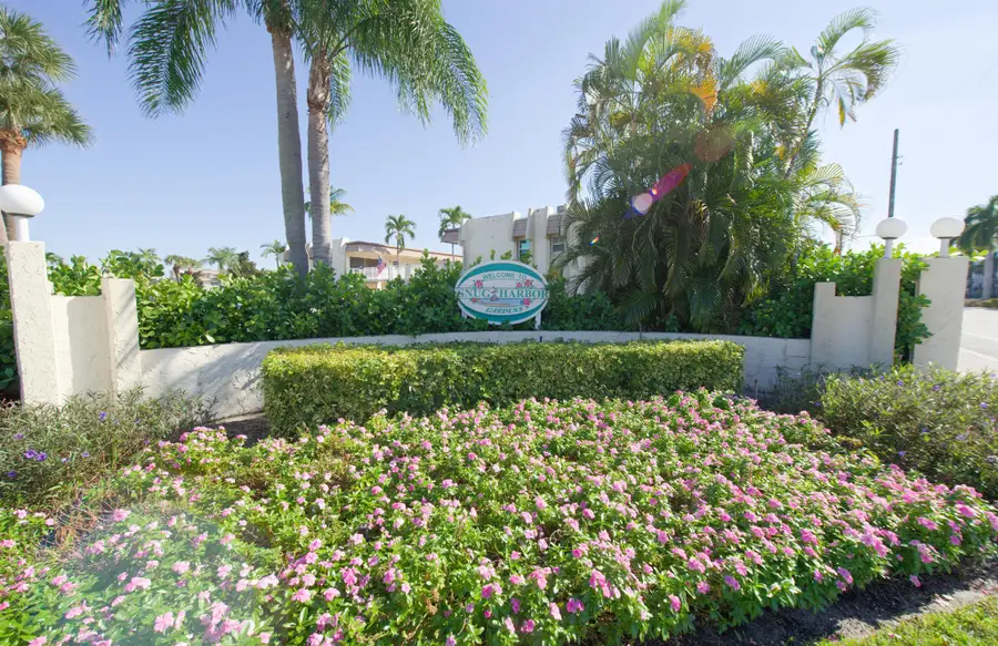 632 Snug Harbor Drive #D15, Boynton Beach, FL 33435 - Image #2