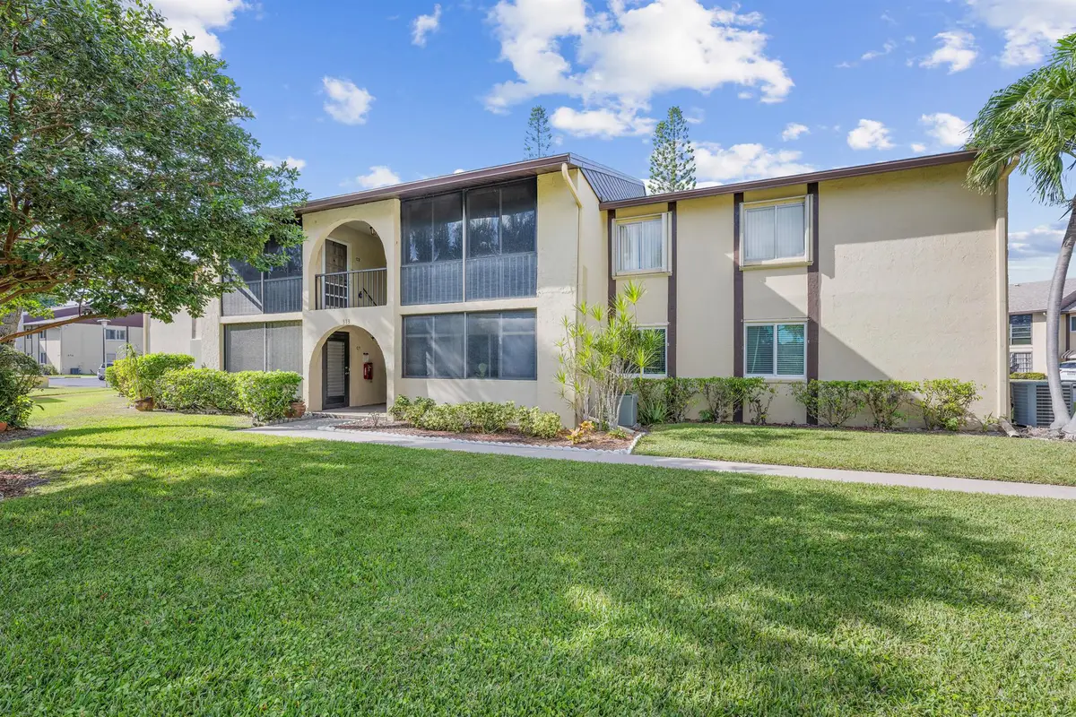 313 Pine Ridge Circle Circle #C-2, Greenacres, FL 33463 - Image #1