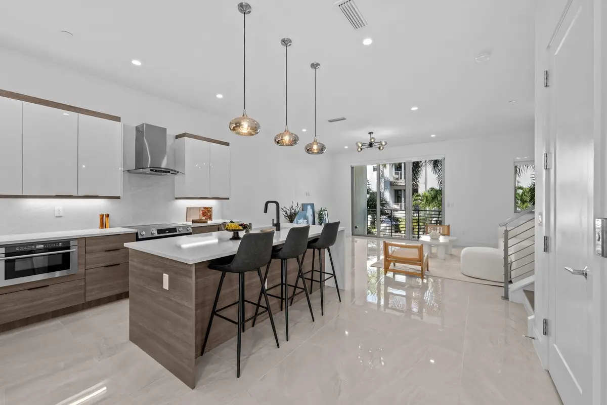 1731 NW 40th Drive, Boca Raton, FL 33431 - Image #1