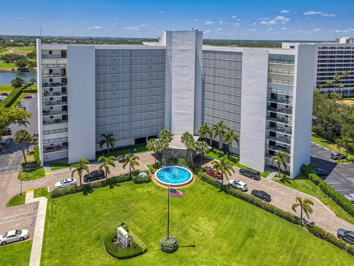 336 Golfview Road #518, North Palm Beach, FL 33408 - Image #1