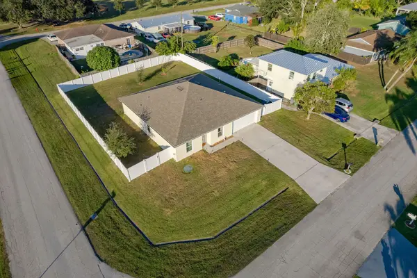 597 NW Kilpatrick Avenue, Port St Lucie, FL 34983