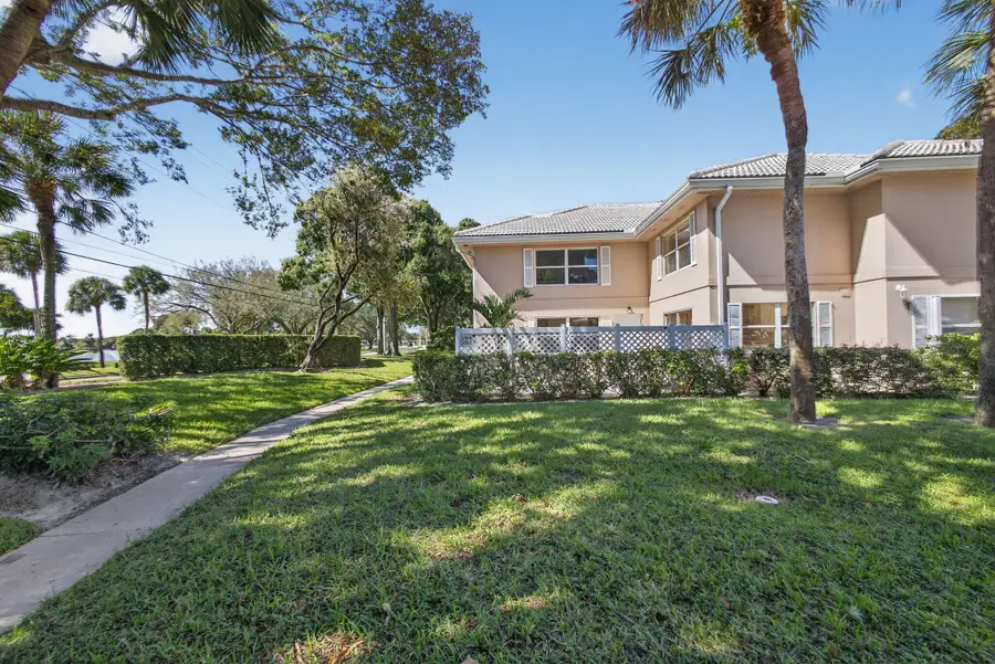 3103 Kingston Court, West Palm Beach, FL 33409 - Image #3